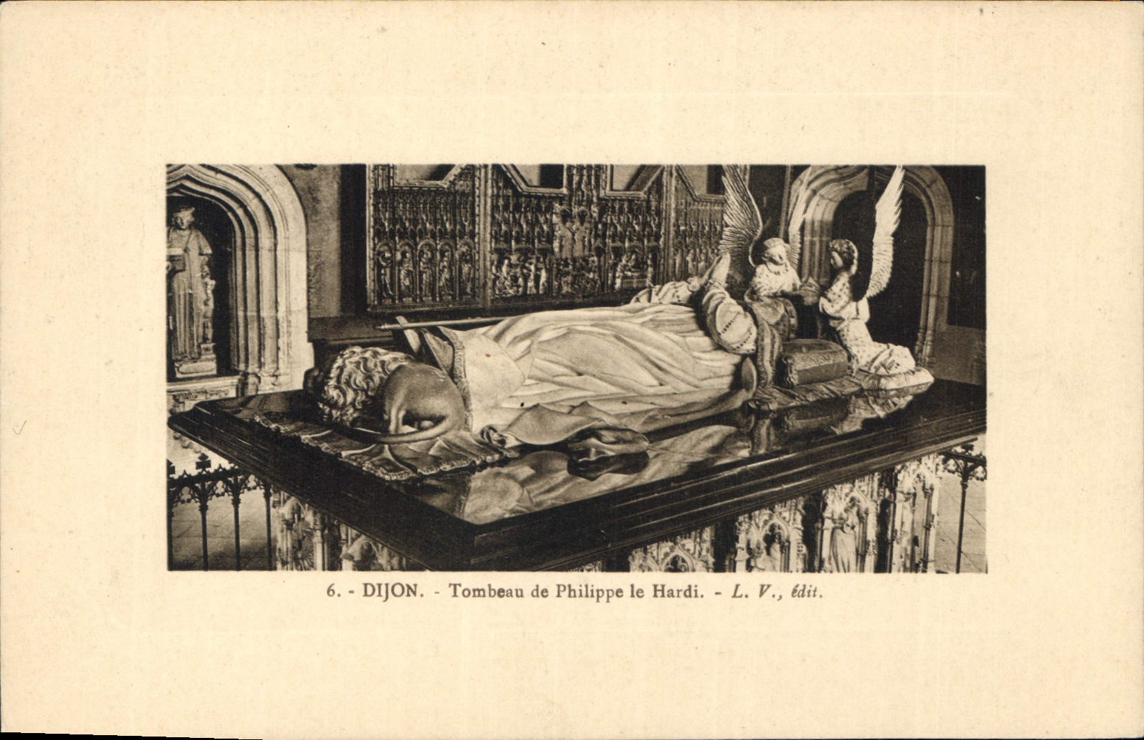 CPA Dijon Tombeau de Philippe le Hardi 