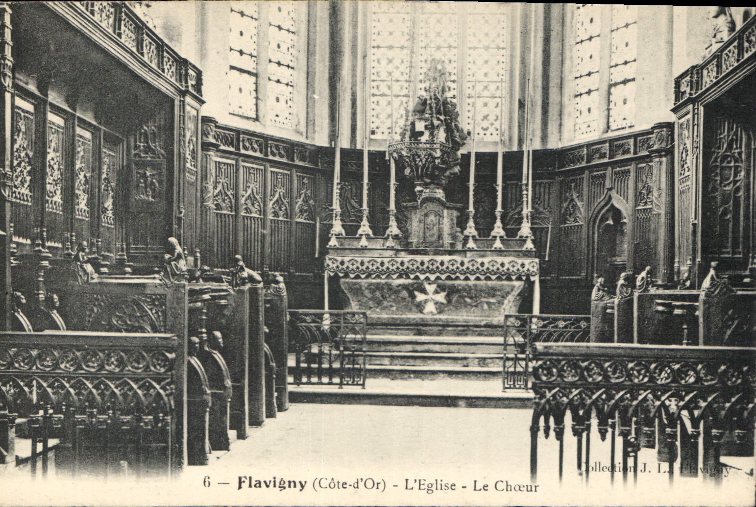 CPA Flavigny Cote d'Or L'Eglise Le Choeur 