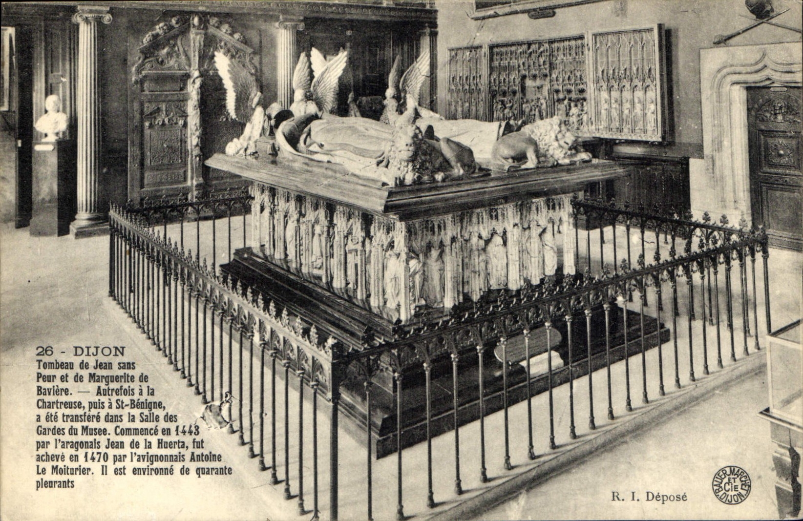 CPA Dijon Tombeau de Jean 