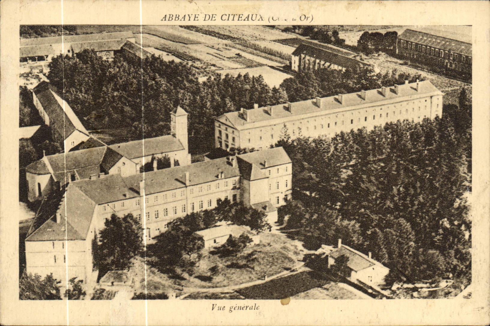 CPA Abbaye de Citeaux Cote d'Or Vue generale 