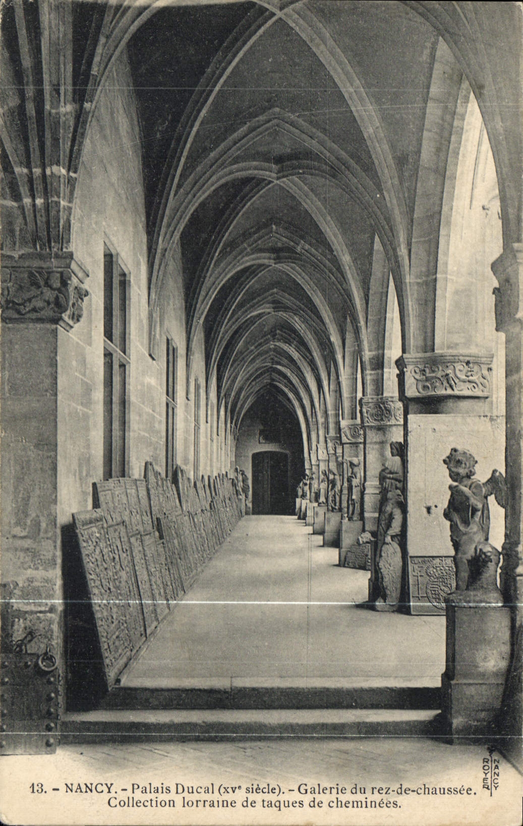 CPA Nancy Palais Ducal Galerie du rez de chaussee 