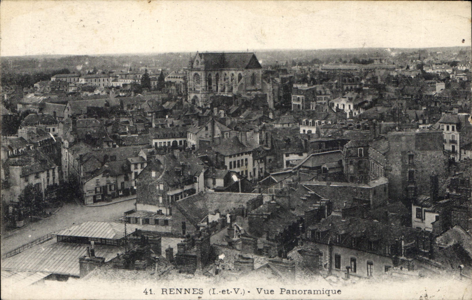 CPA Rennes Vue Panoramique 
