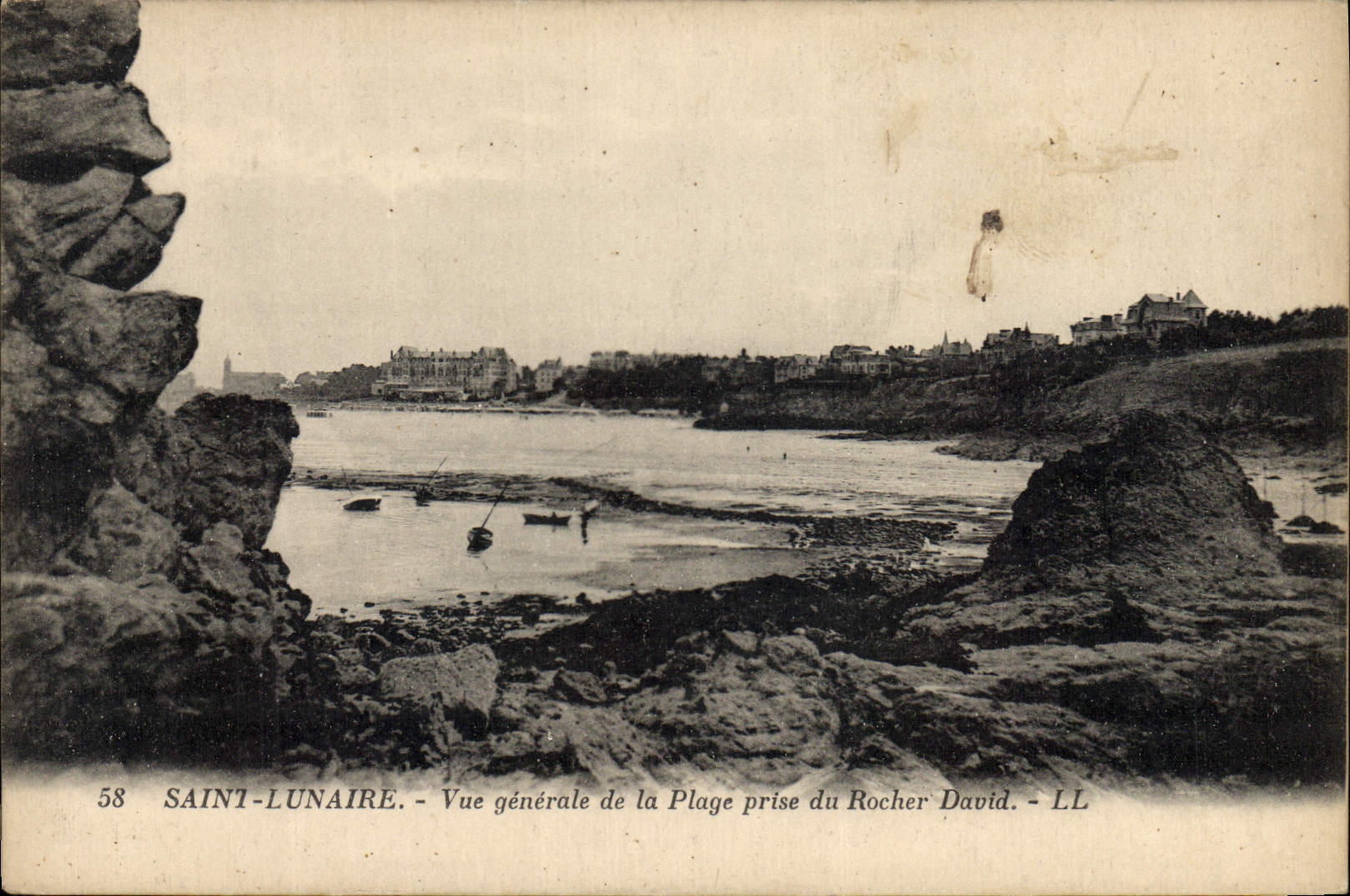 CPA Saint Lunaire Vue generale de la Plage prise du Rocher David
