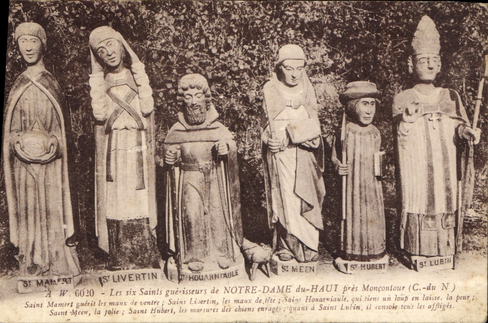 CPA Les six Saints guerisseurs de Notre Dame du Haut pres Moncontour 