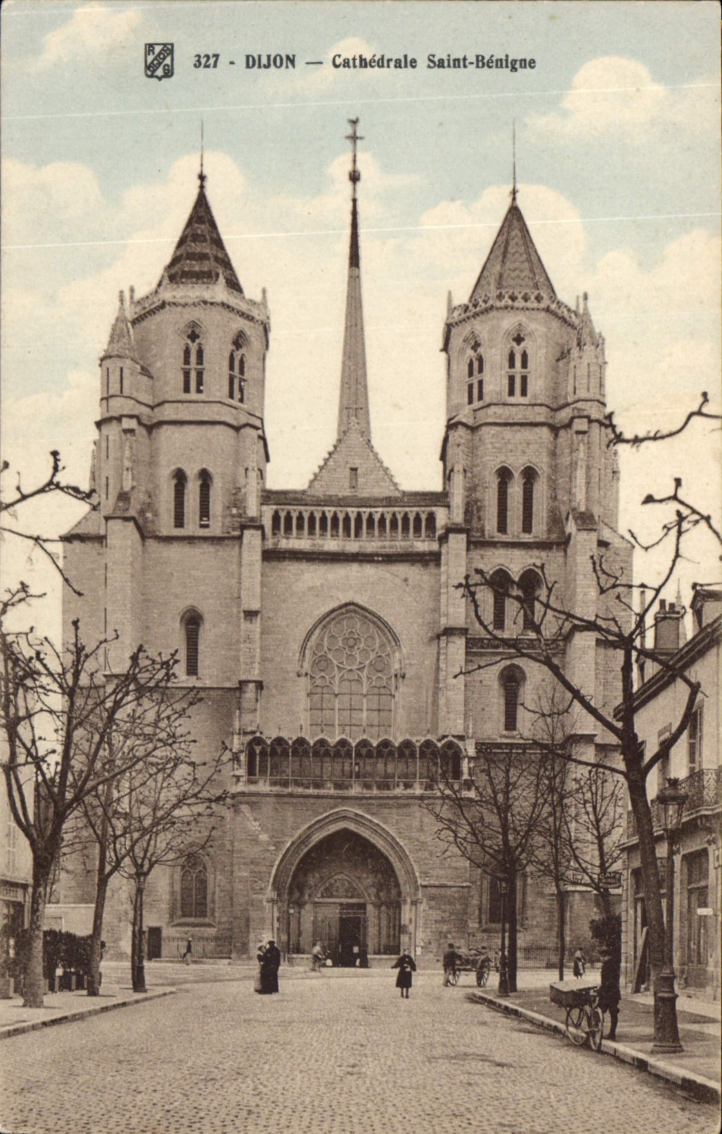 CPA Dijon Cathedrale Saint Benigne 