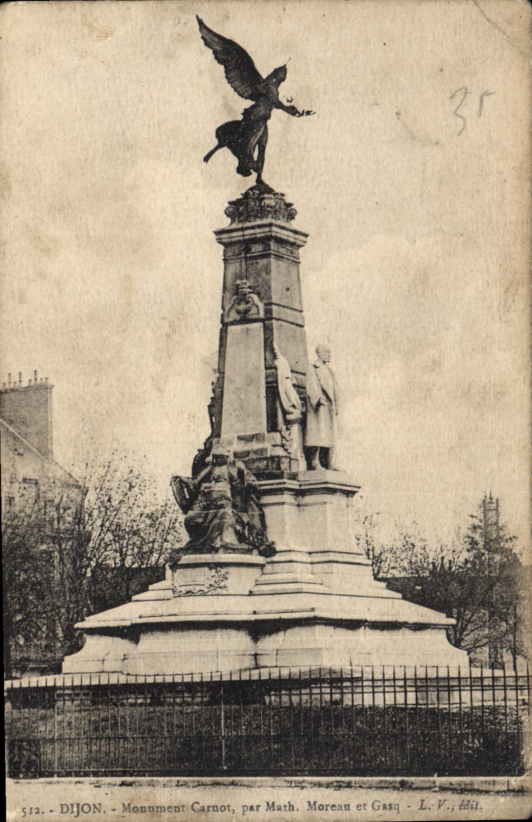 CPA Dijon Monument Carnot 