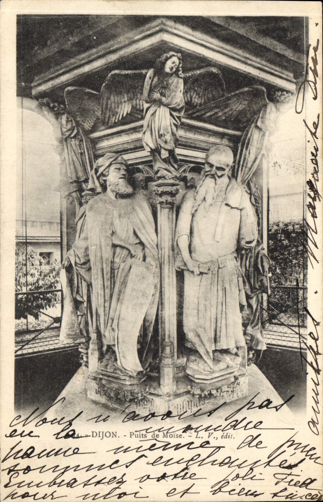 CPA Dijon Puits de Moise 