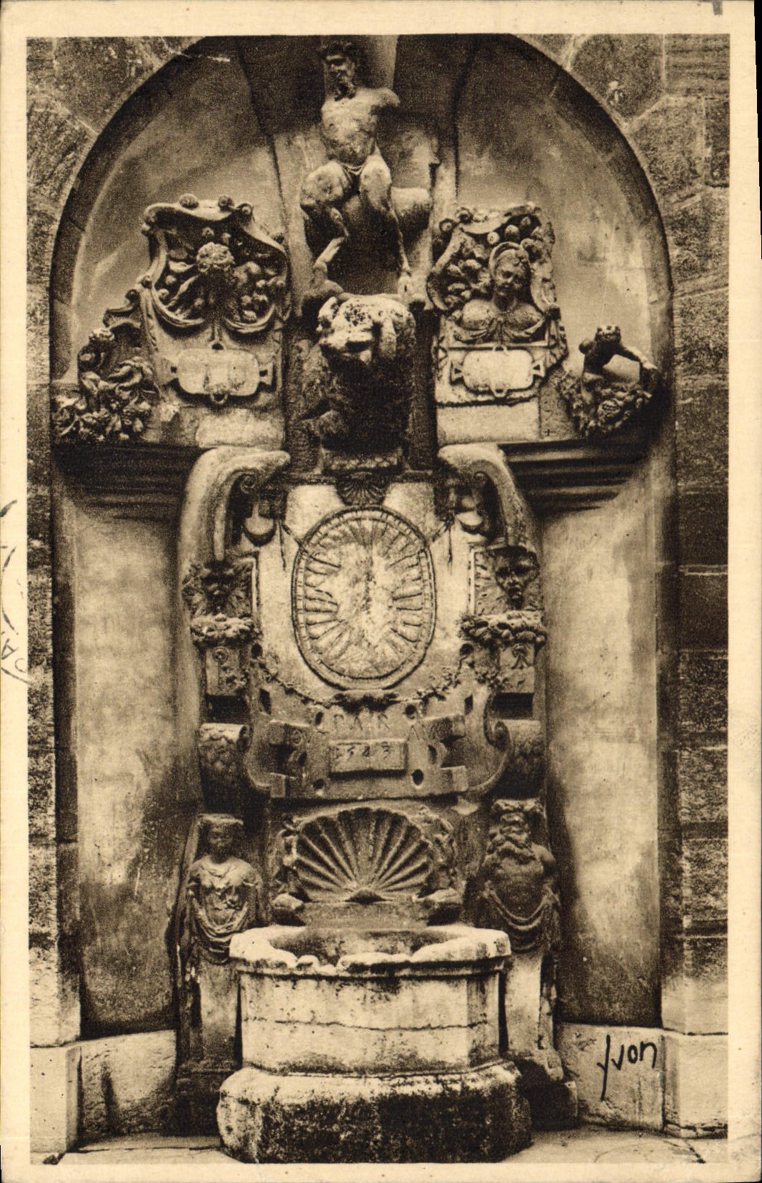 CPA Dijon Cote d'Or Le Puits d'Amour 