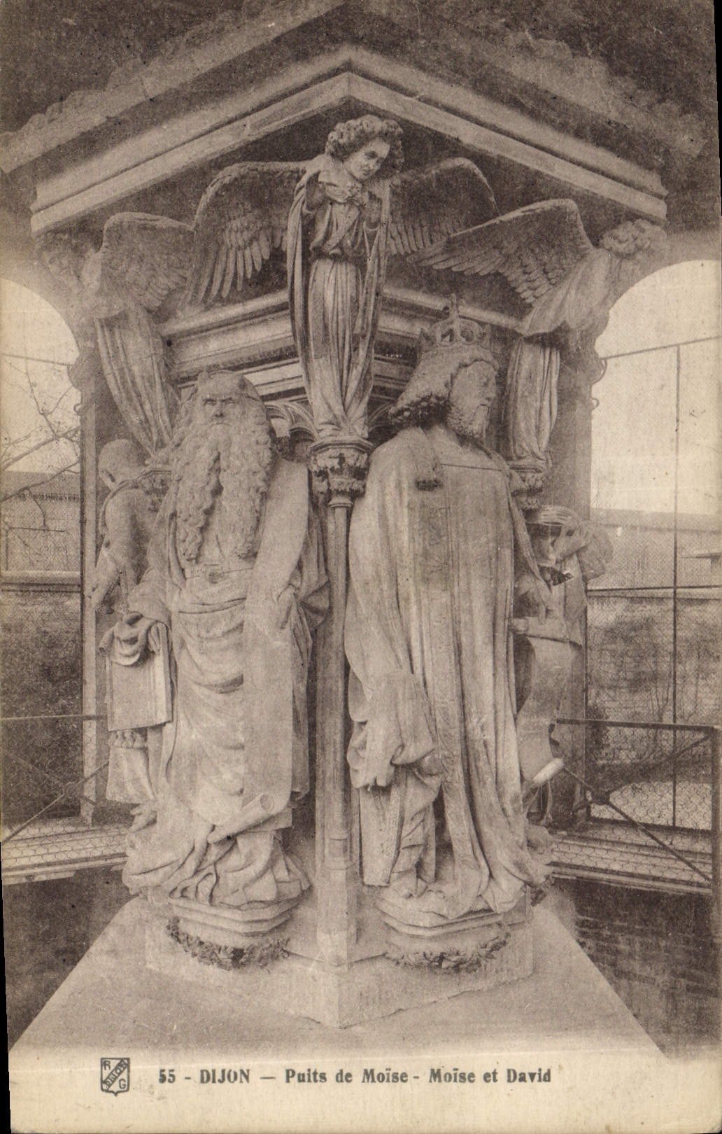 CPA Dijon Puits de Moise Moise et David 