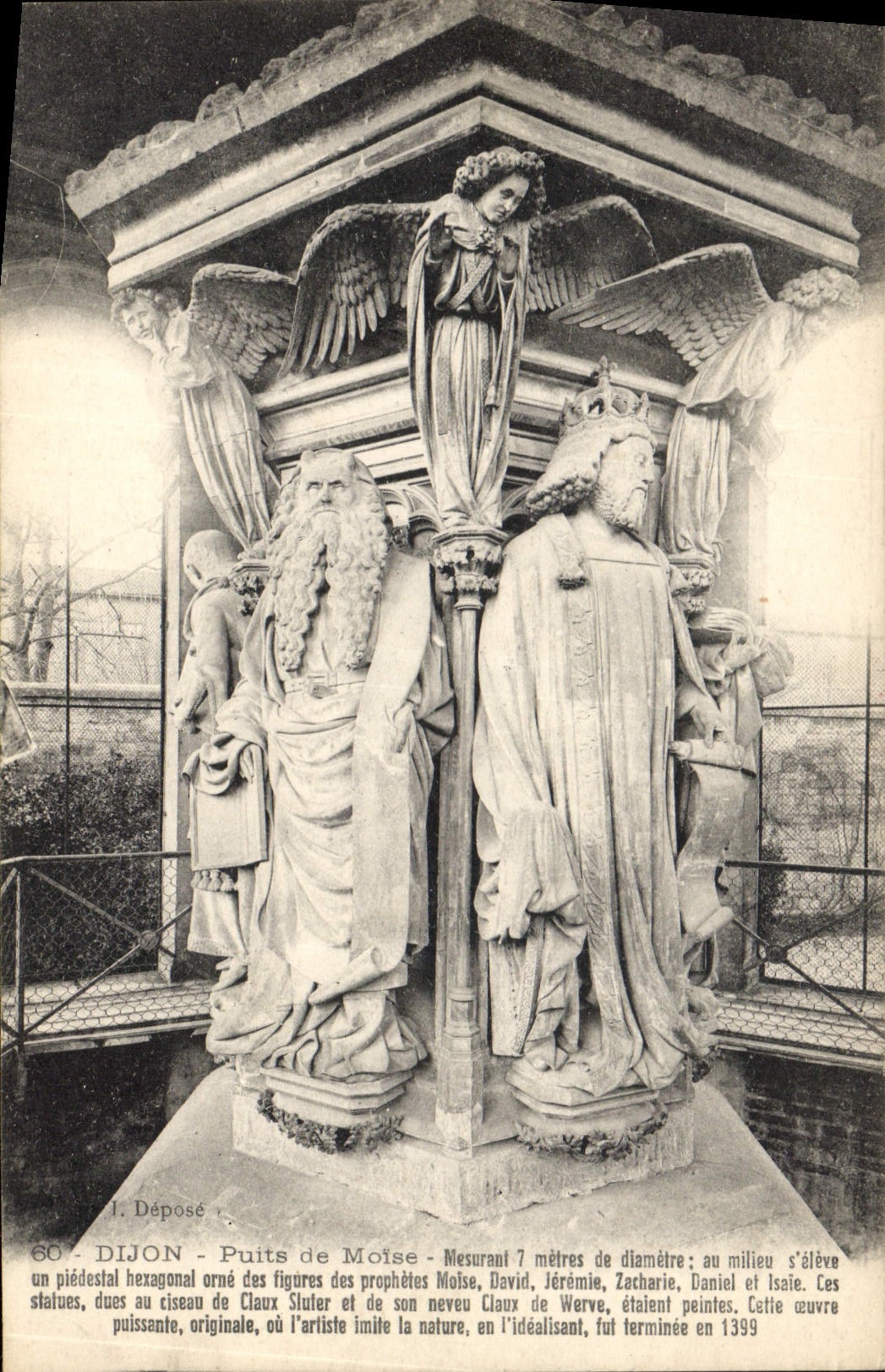 CPA Dijon Puits de Moise 