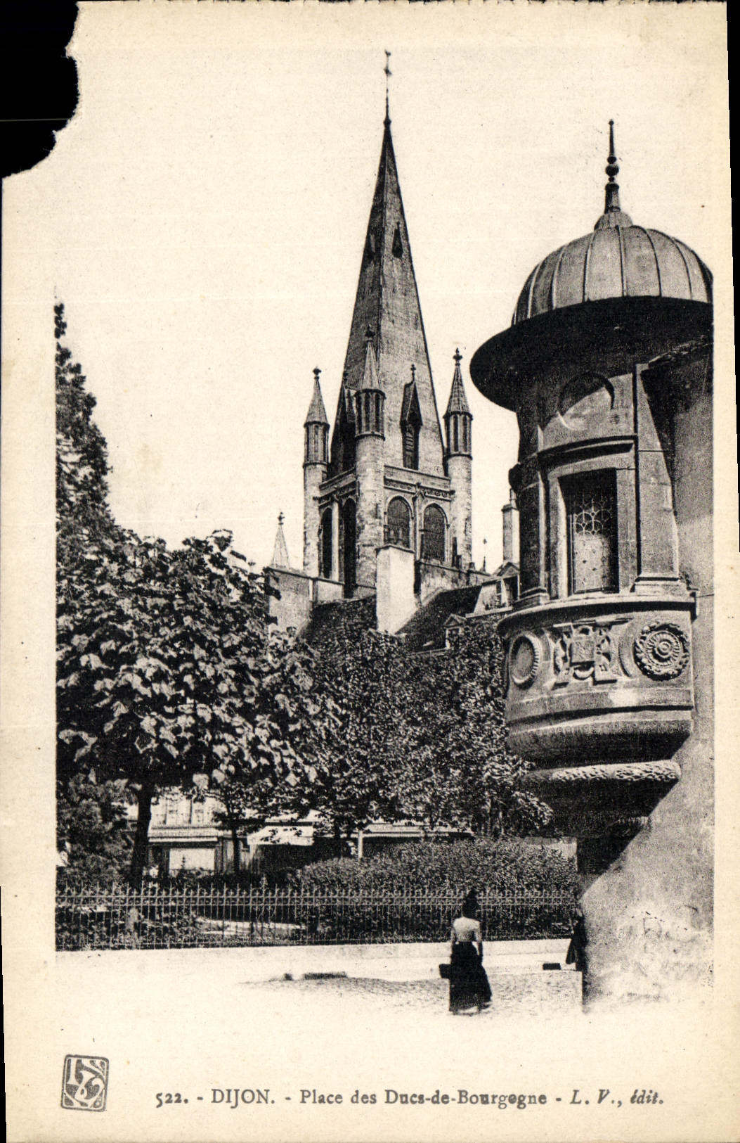 CPA Dijon Place des Ducs de Bourgogne 