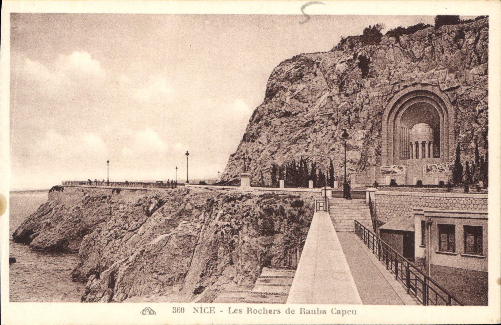 CPA Nice Les Rochers du Raubs Capeau