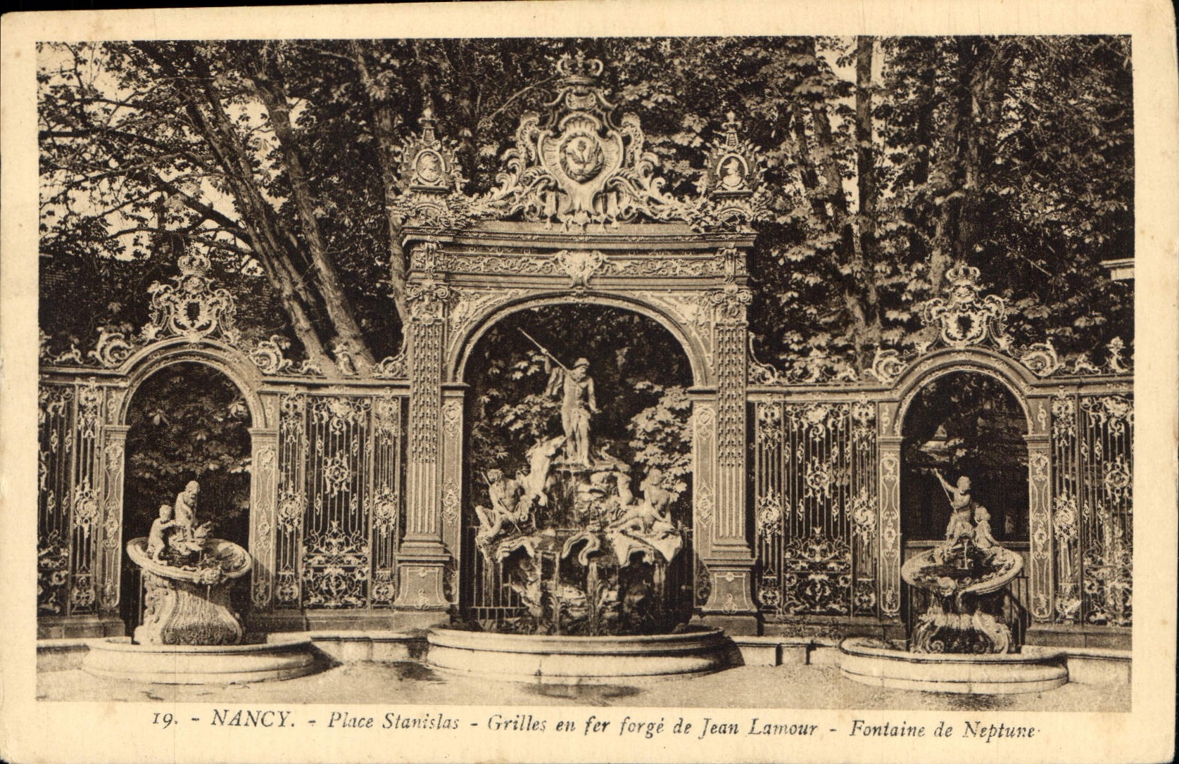 CPA Nancy Place Stanislas Grilles en fer forge de Jean Lamour 