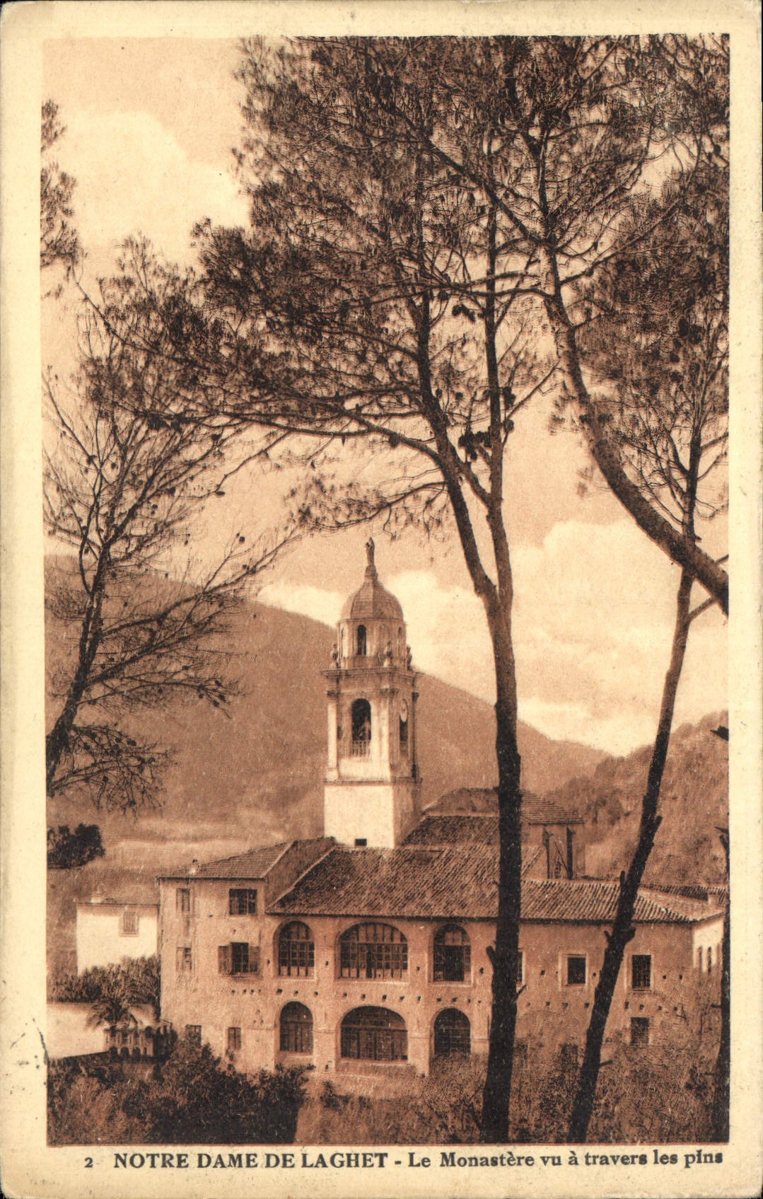 CPA Notre Dame de Laghet Le Monastere vu a travers les pins