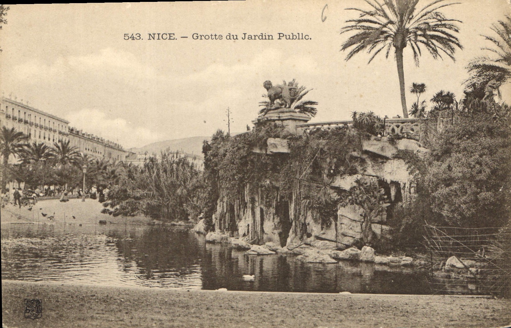 CPA Nice Grotte du Jardin Public