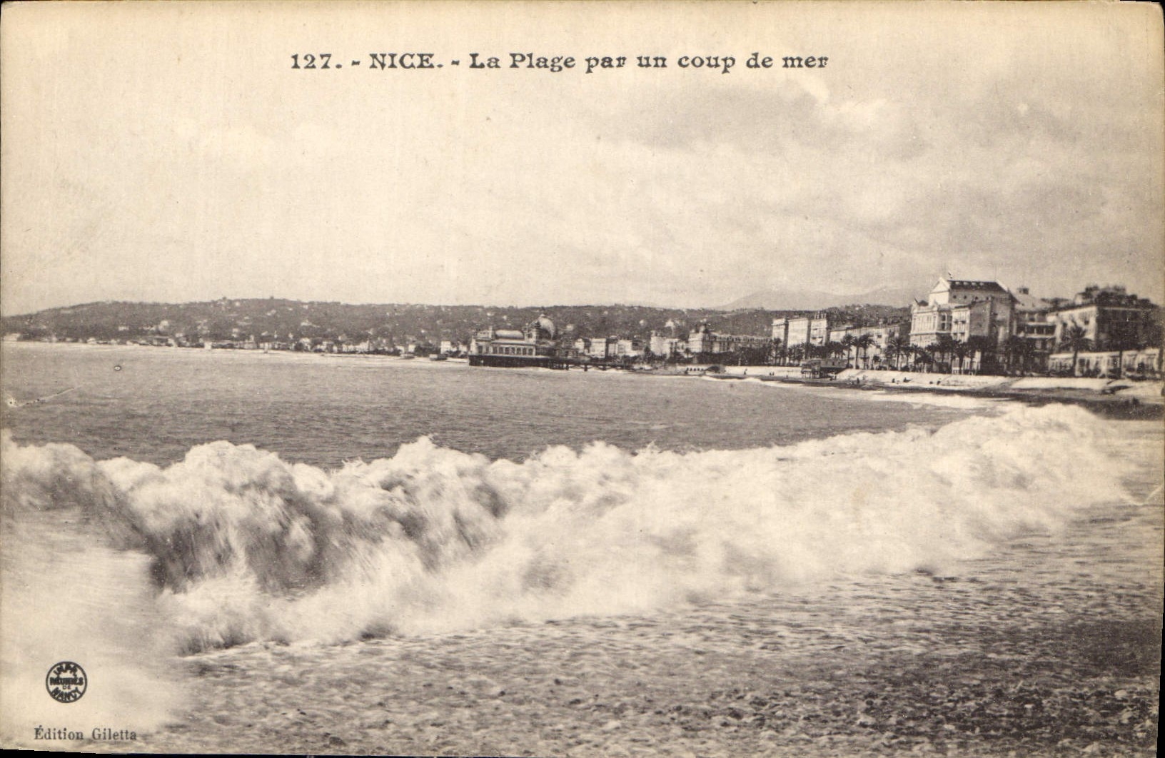 CPA Nice La Plage par un coup de mer 