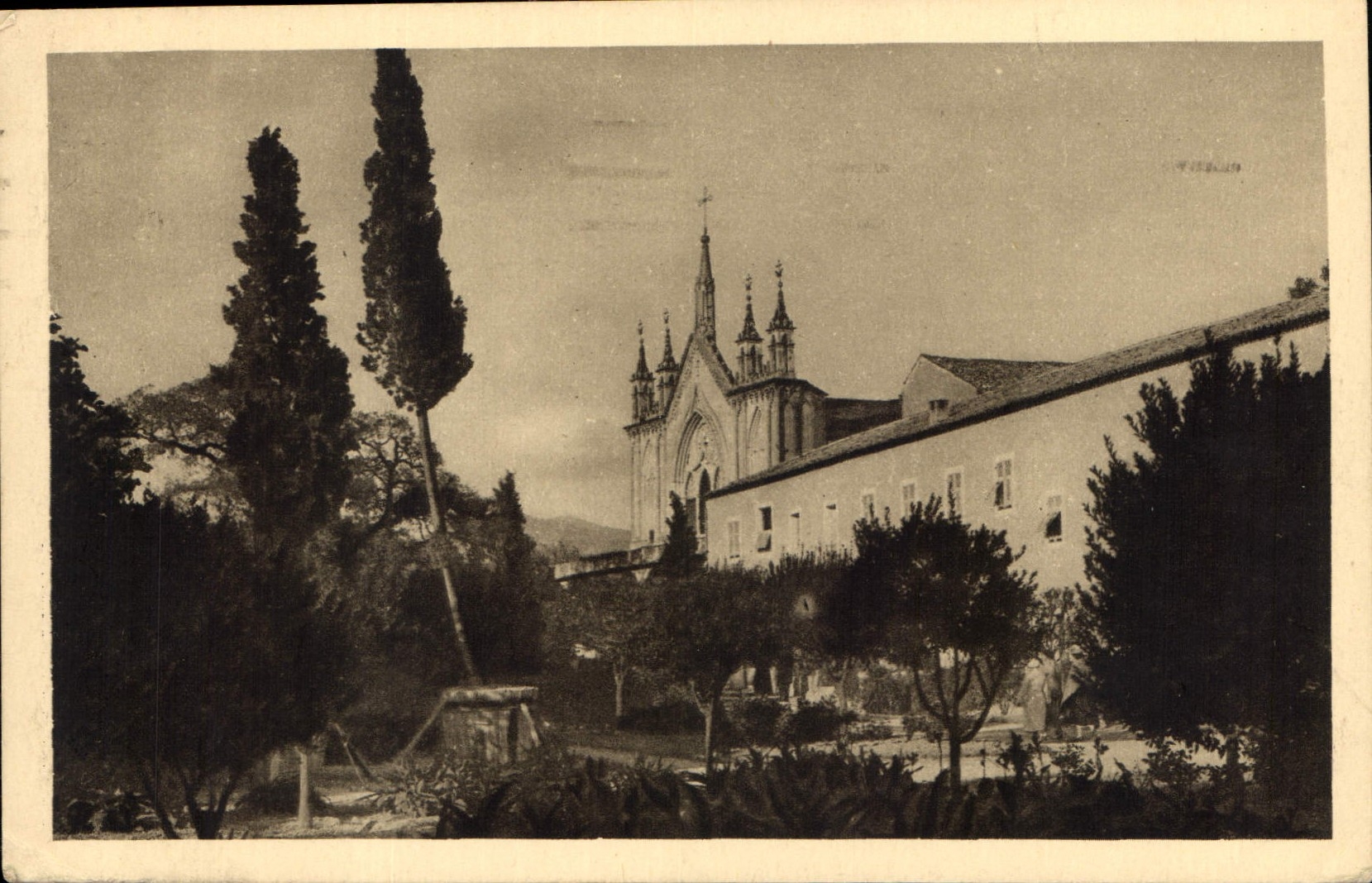 CPA Nice Le Monastere de Cimiez 