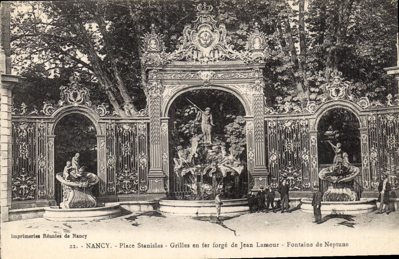 CPA Nancy Place Stanislas Grilles en fen forge de Jean Lamour 
