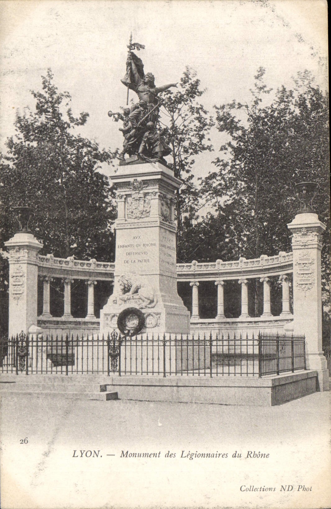 CPA Lyon Monument des Legionnaires du Rhone