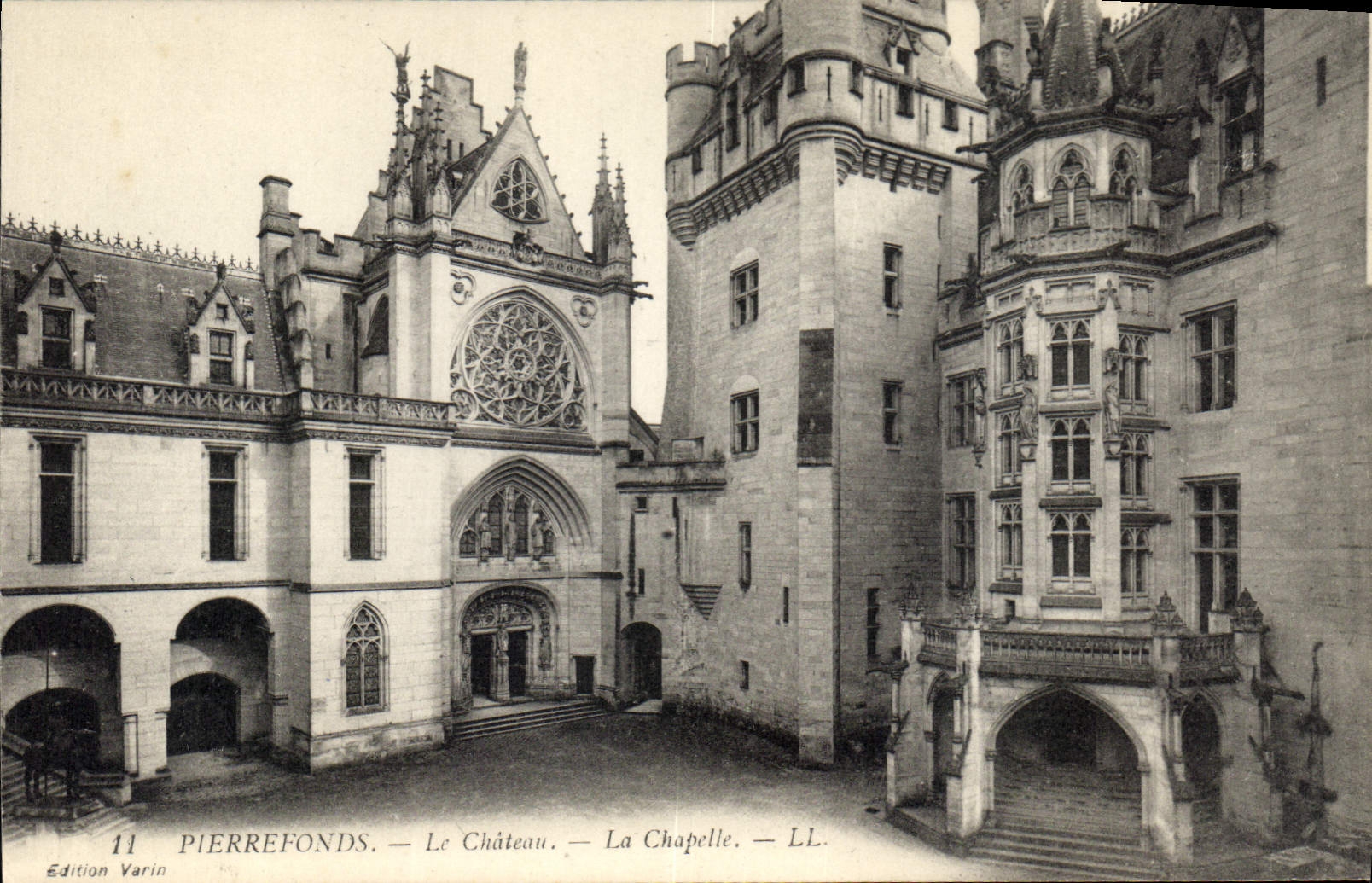 CPA Pierrefonds Le Chateau La Chapelle