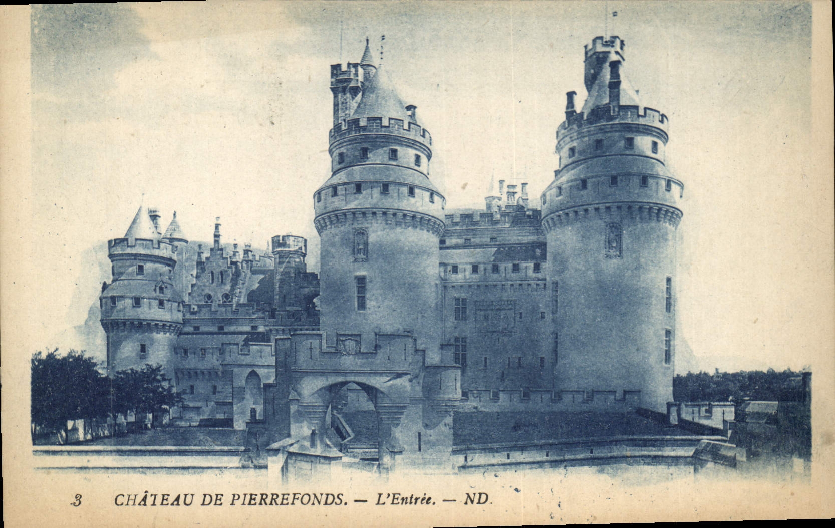 CPA Chateau de Pierrefonds L'Entree