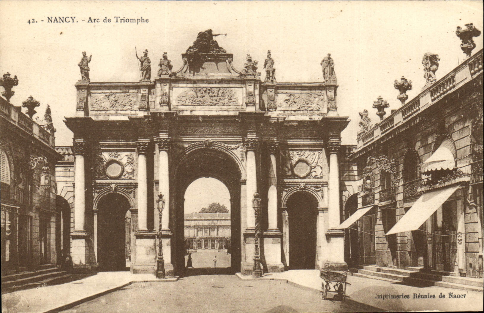 CPA Lyon Arc de Triomphe 