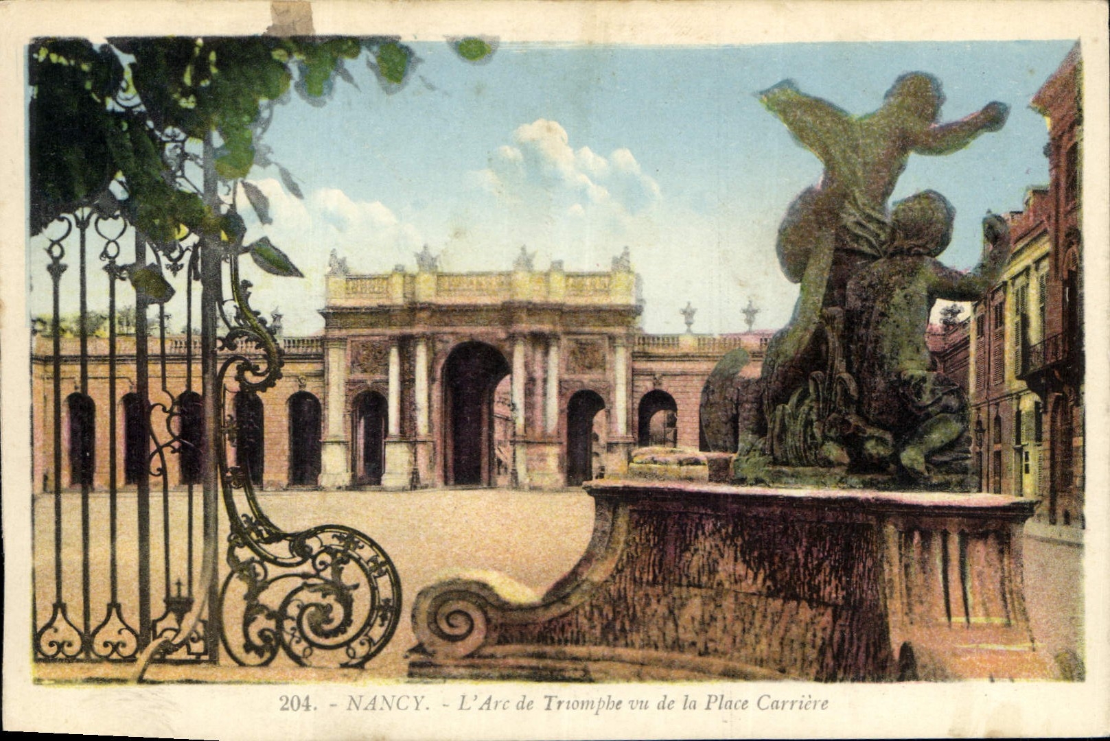 CPA Lyon L'Arc de Triomphe vu de la Place Carriere