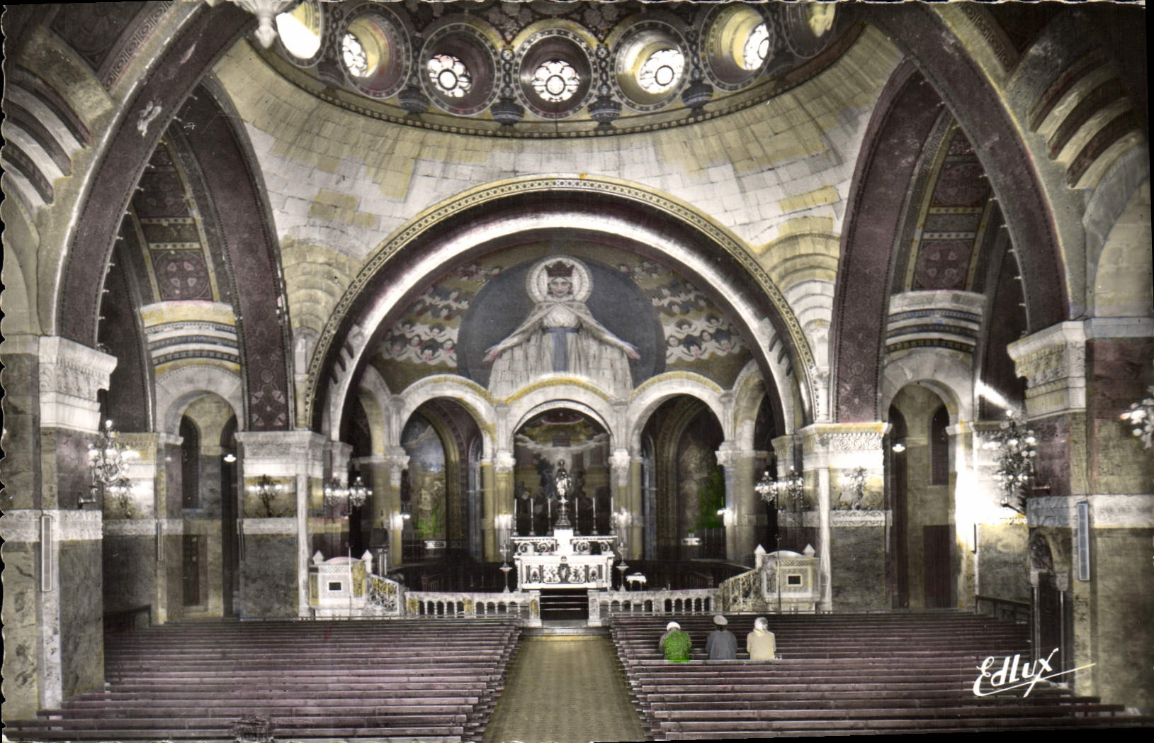 CPA Lourdes Interieur de la Basilique du Rosaire 