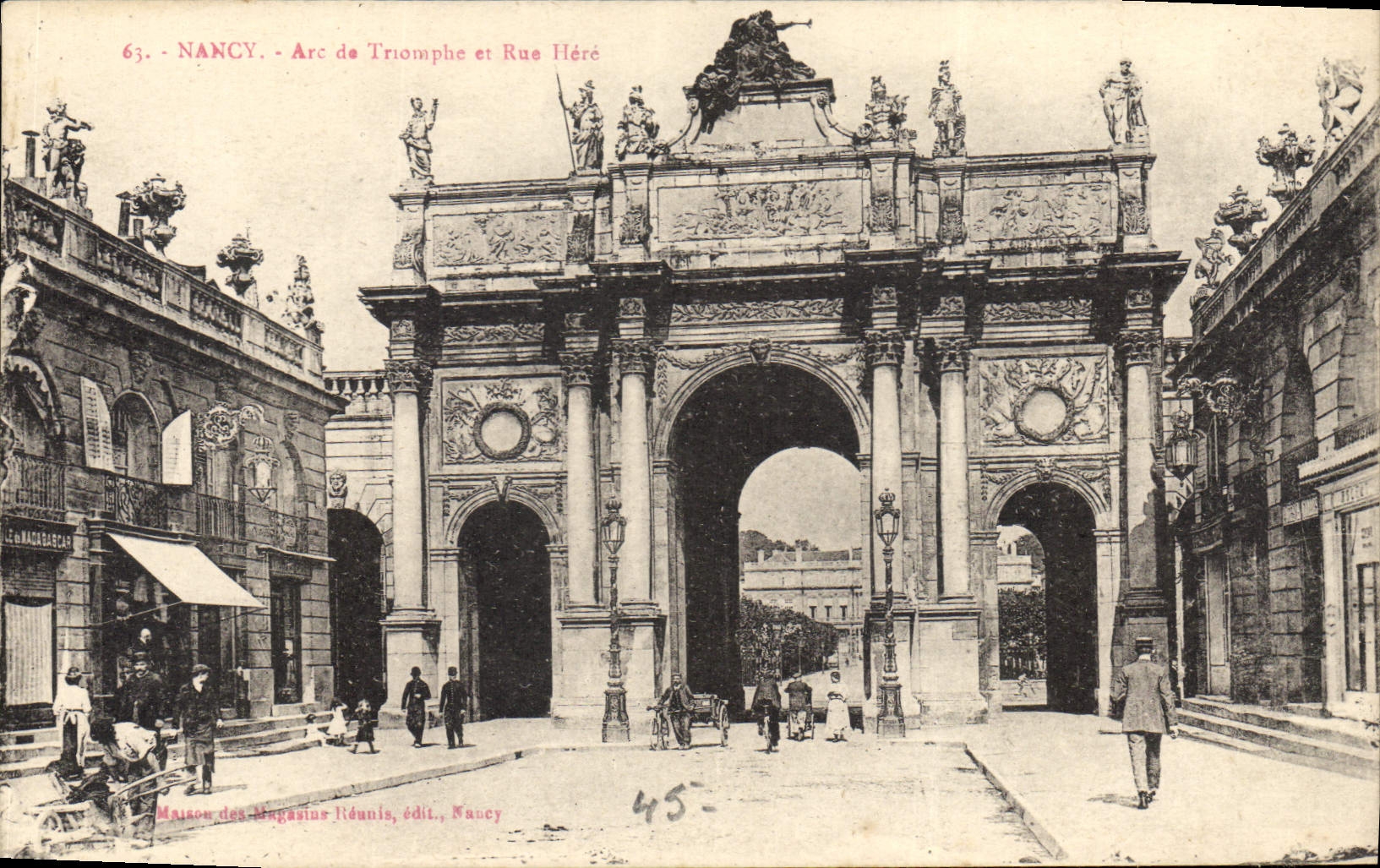 CPA Nancy Arc de Triomphe et Rue Here 