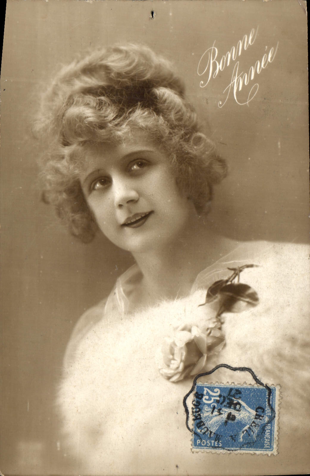 CPA Bonne Annee Femme