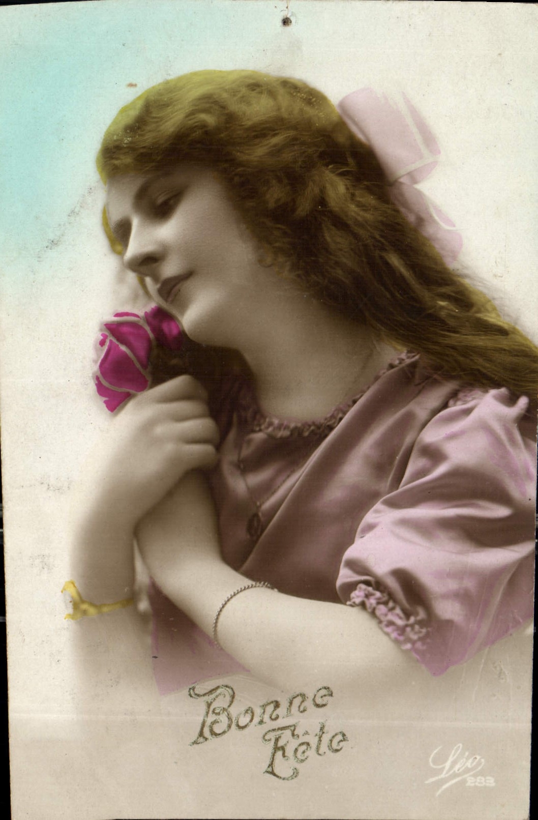 CPA Bonne Fete Femme