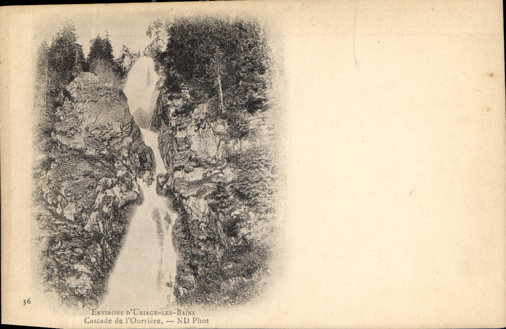 CPA Environs d'Uriage les Bains Cascade de l'Oursiere