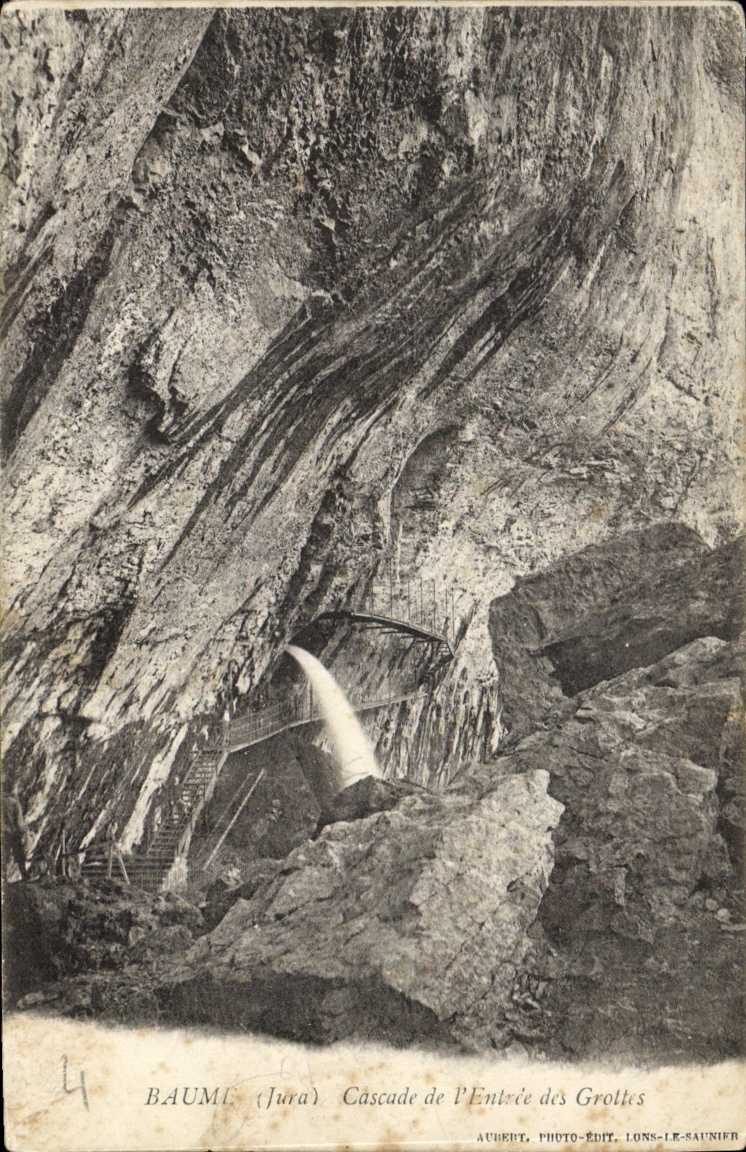 CPA Baume Jura Cascade de l'Entree des Grottes