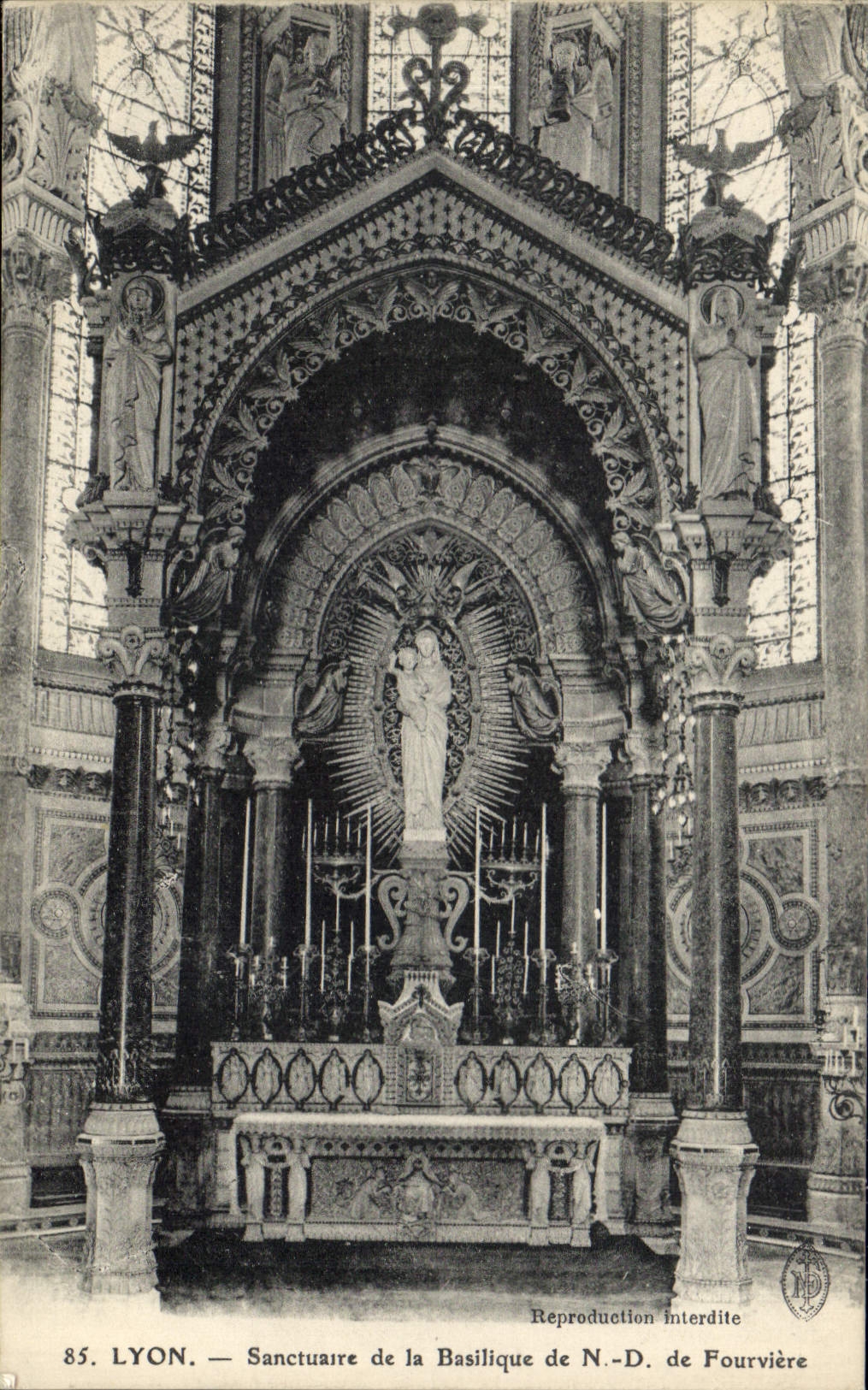 CPA Lyon Sanctuaire de la Basilique de ND de Fourviere