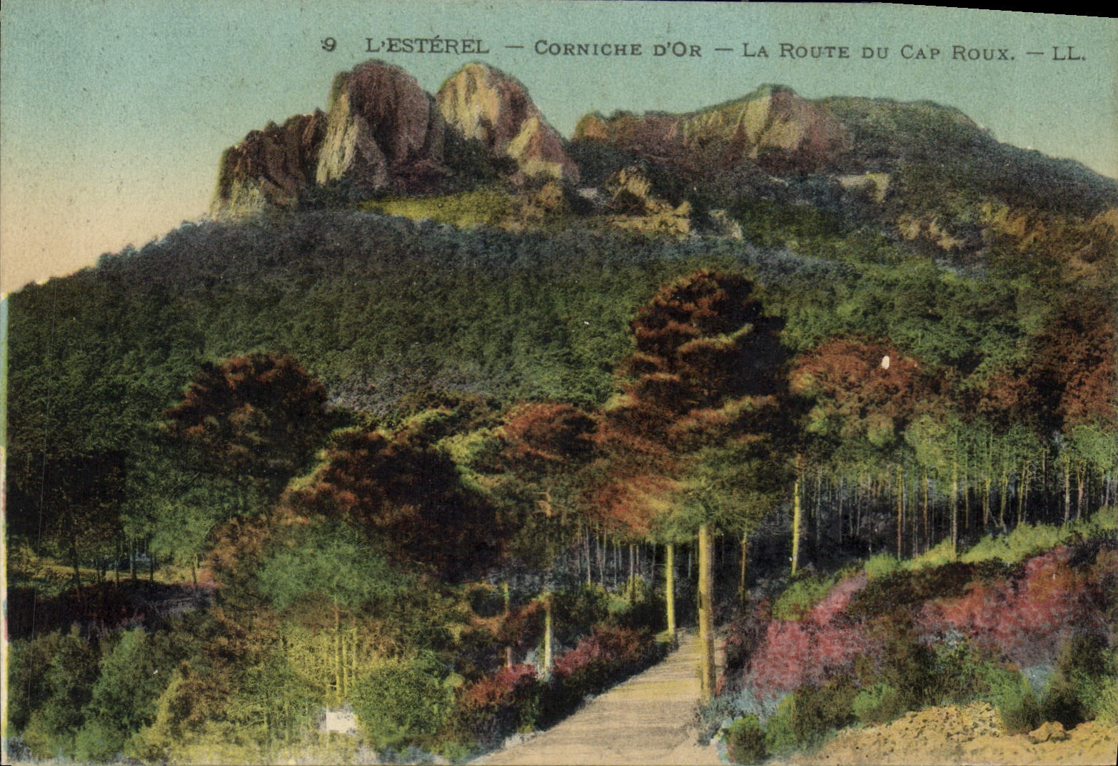 CPA L'Esteral Corniche d'Or La Route du Cap Roux 