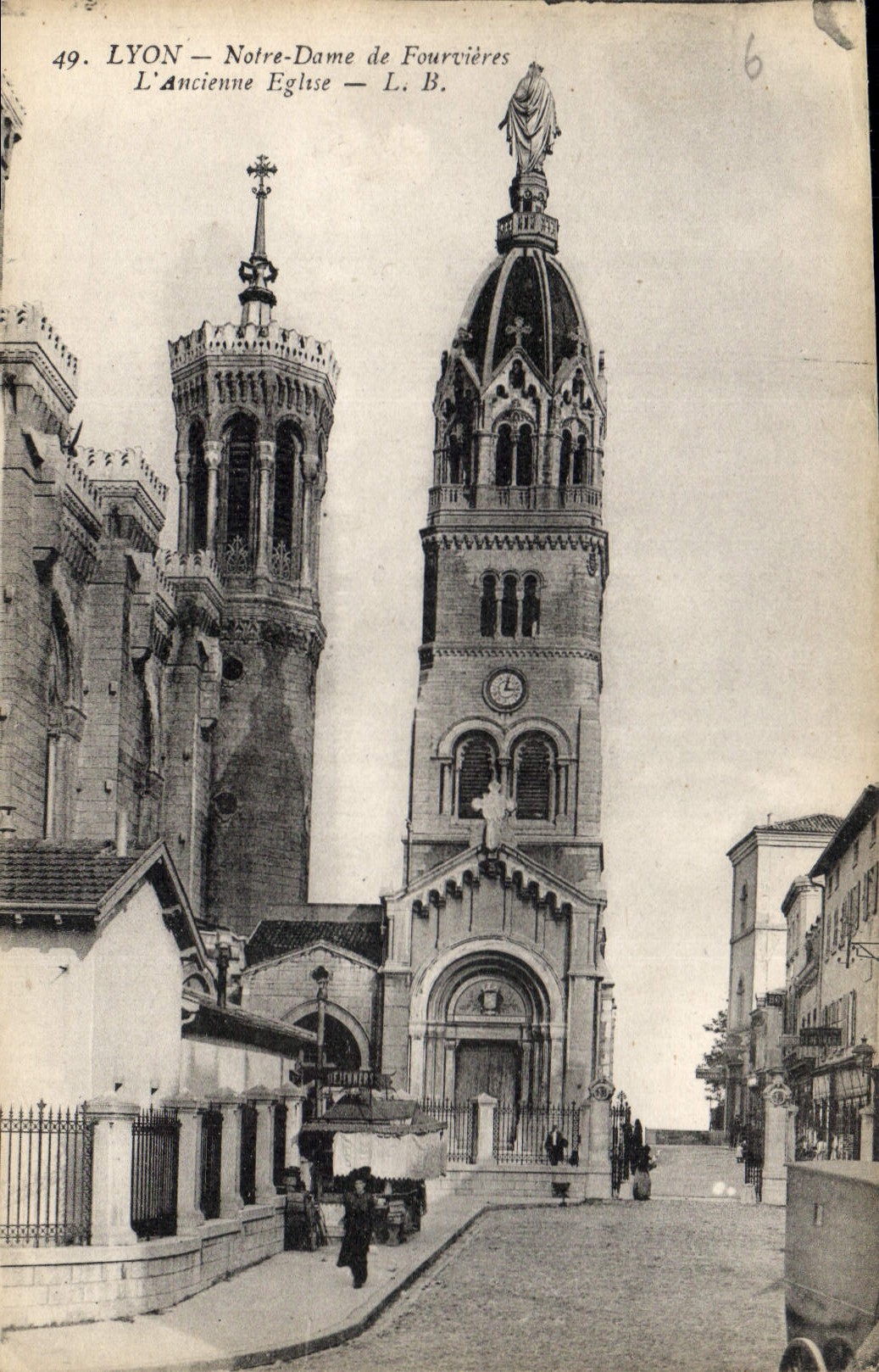 CPA Lyon Notre Dame de Fourvieres L'Ancienne Eglise