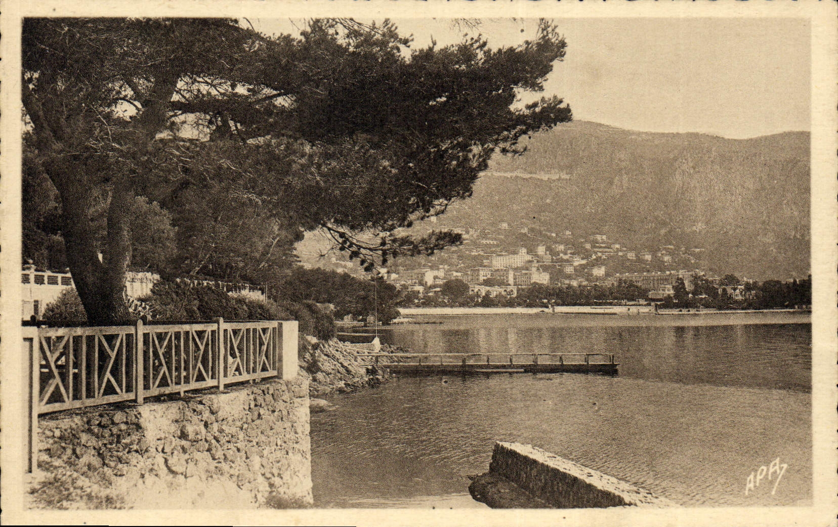 CPA Beaulieu sur mer Vue generale