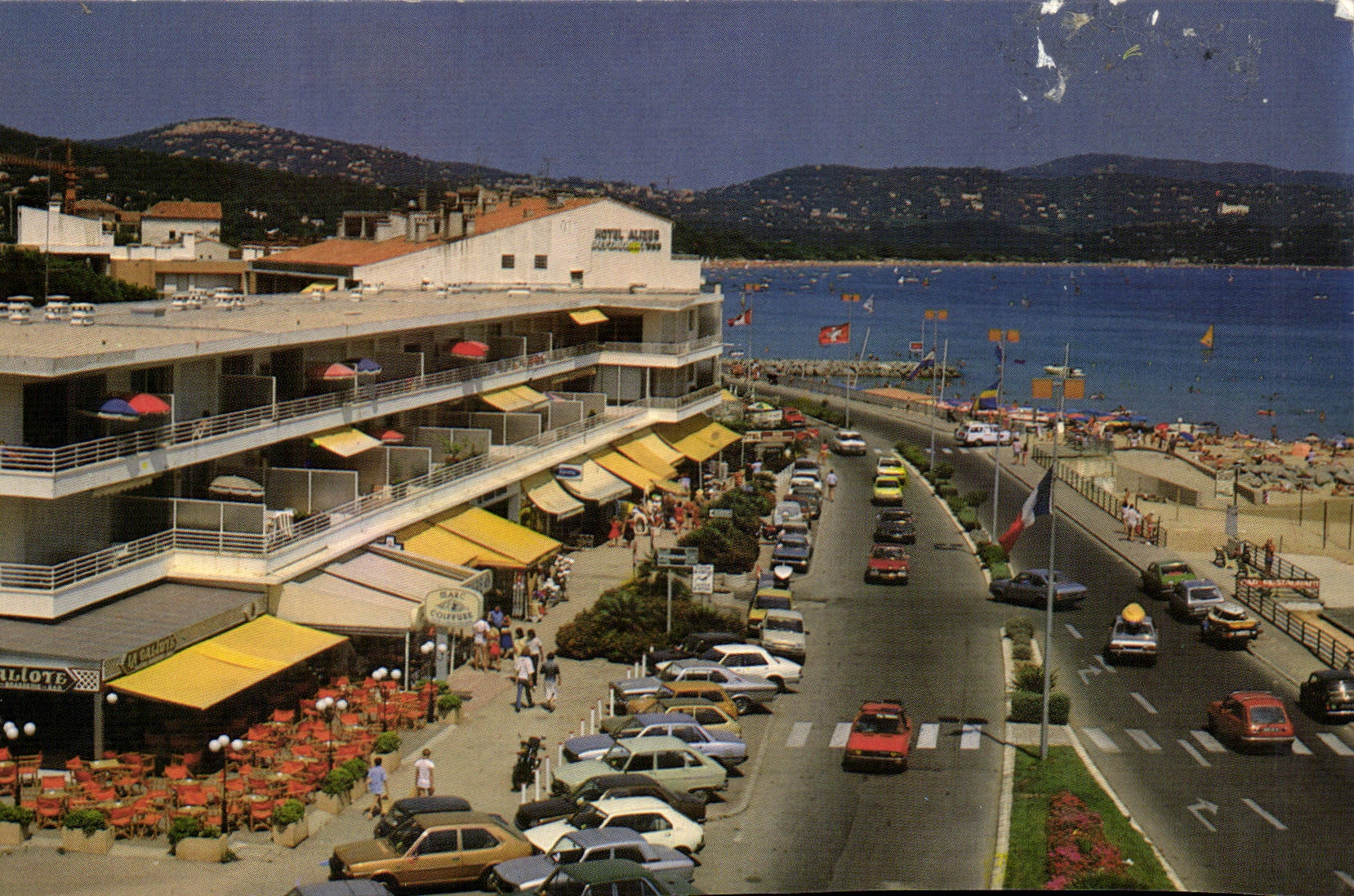 CPA Lumiere et Beaute de la Cote d'Azur Cavalaire La promenade