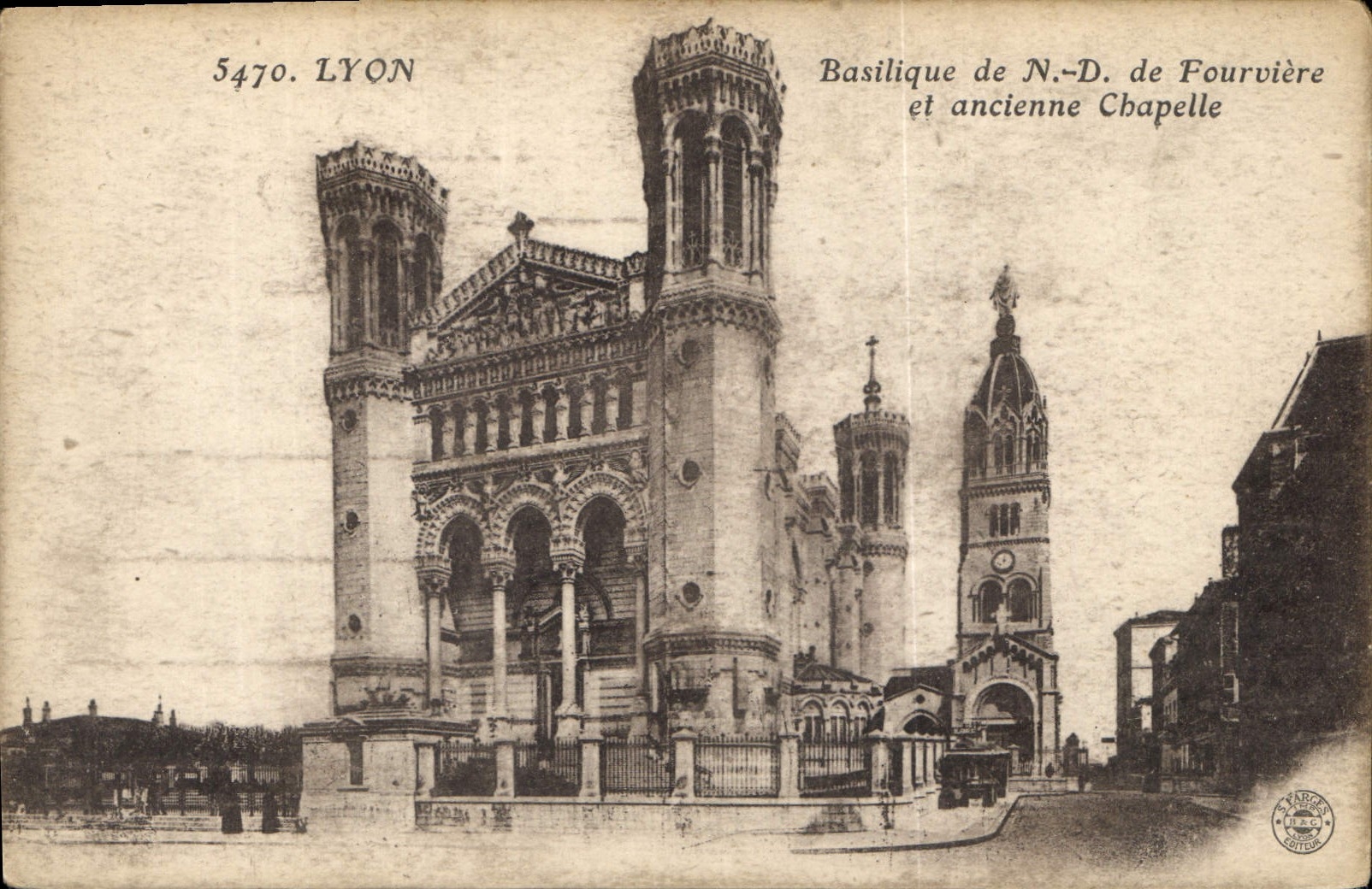 CPA Lyon Basilique de ND de Fourviere et ancienne Chapelle