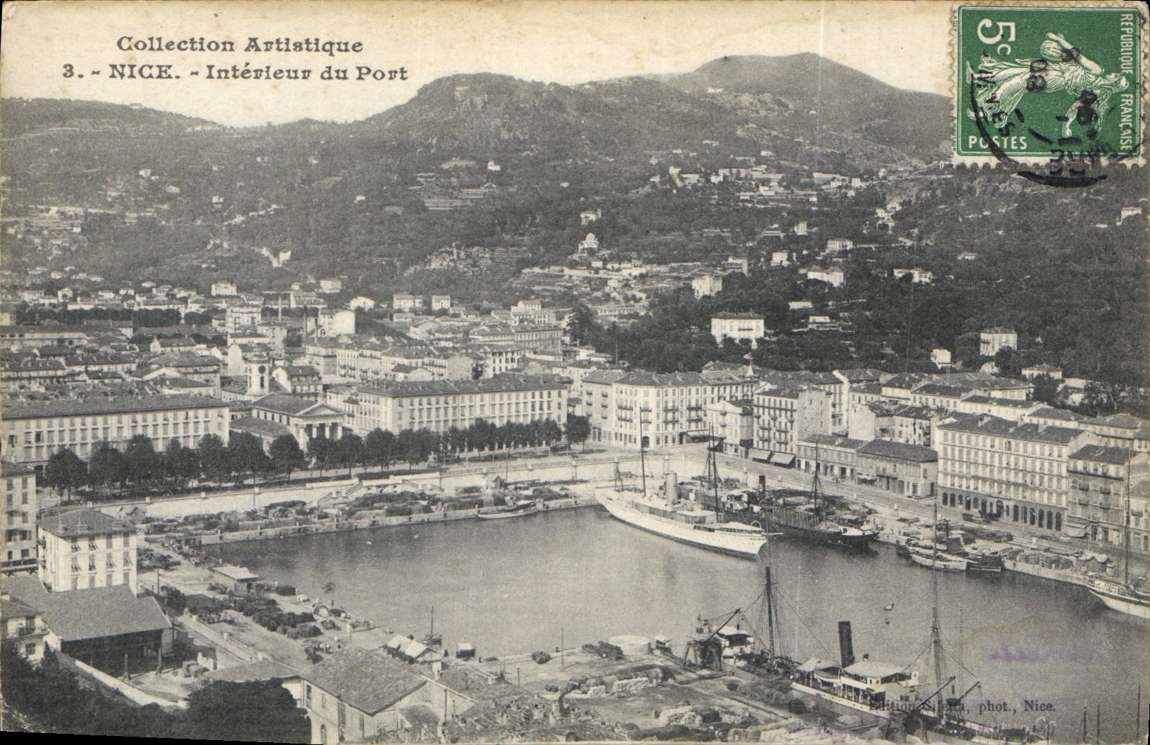 CPA Nice Interieur du Port 