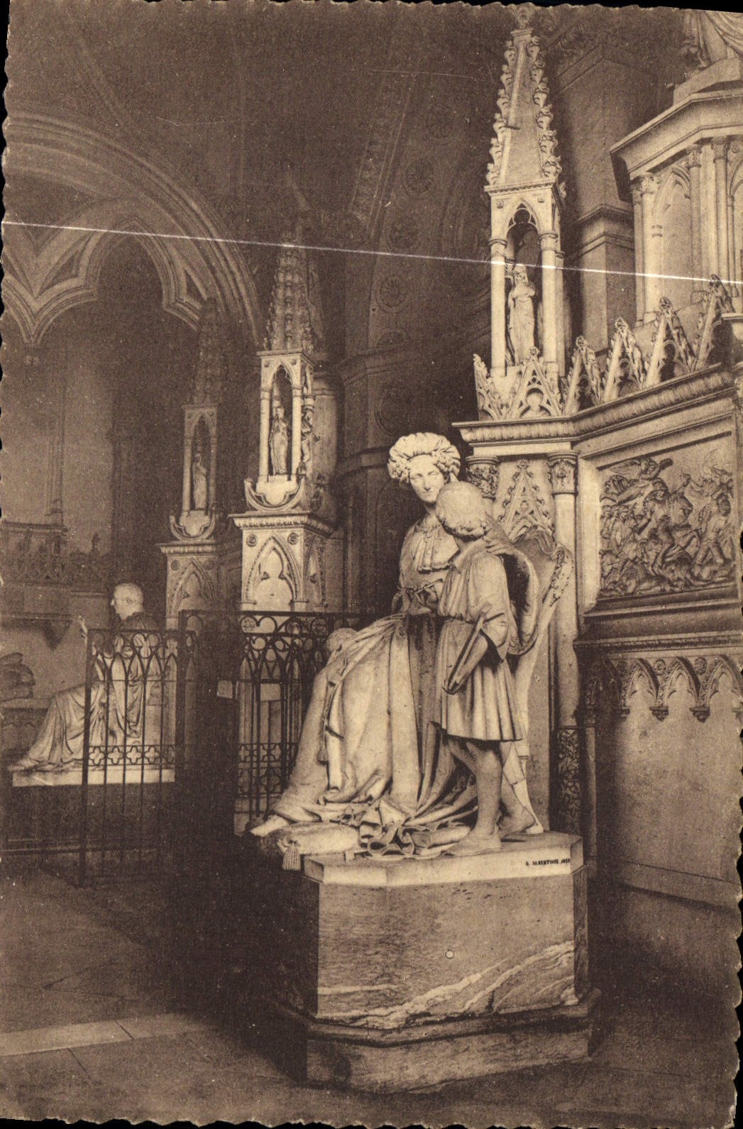 CPA Hautecombe Les Tombeaux Cenotaphes d'amedee V et d'amedee VI