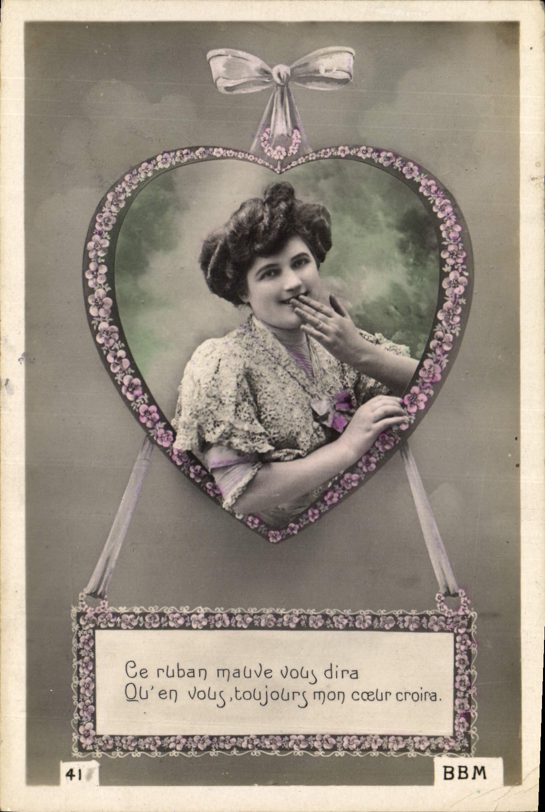 CPA Ce ruban mauve vous dira Femme