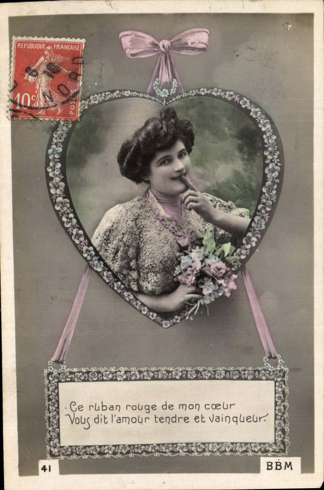 CPA Ce ruban rougede mon coeur Femme