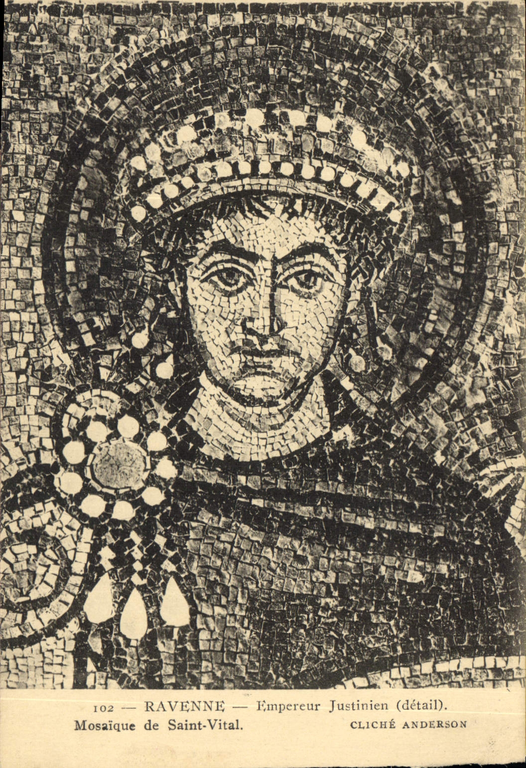 CPA Ravenne Empereur Justinien detail Mosaique de Saint Vital