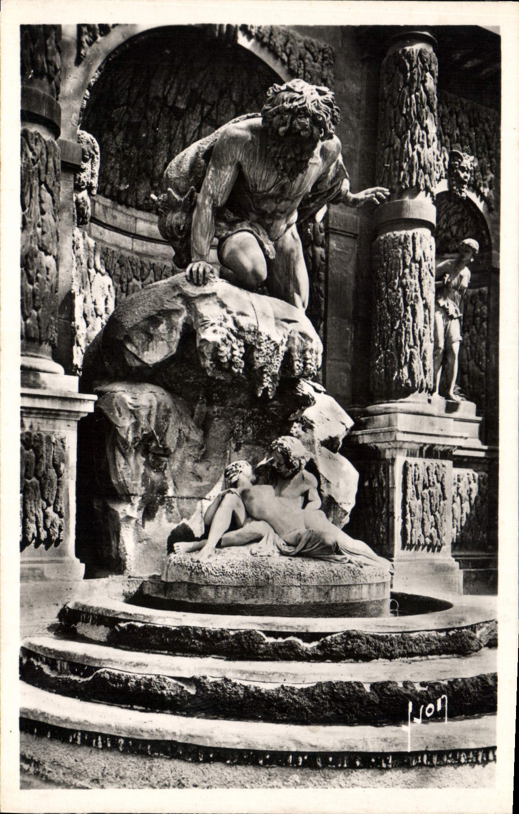 CPA Paris La Fontaine Medicis 