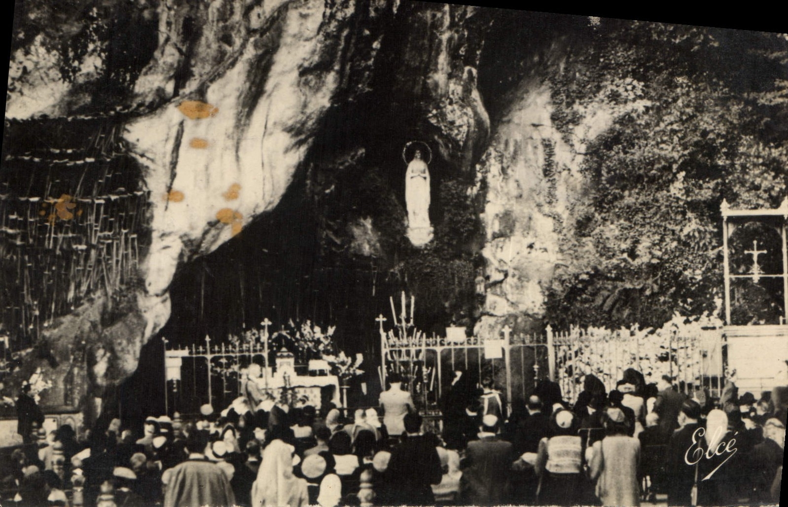 CPA Lourdes La Grotte 