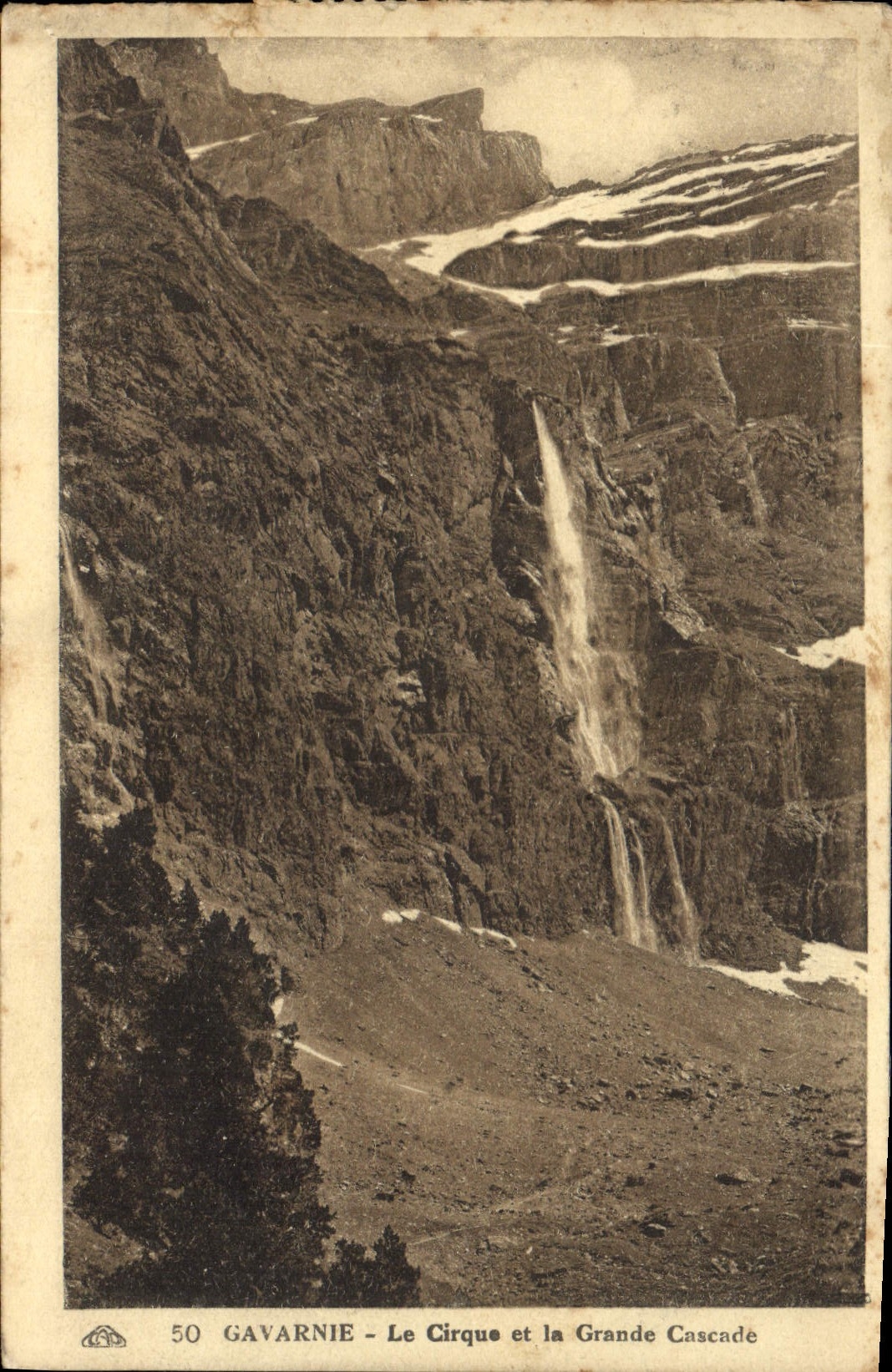 CPA Gavarnie Le Cirque et la Grande Cascade 