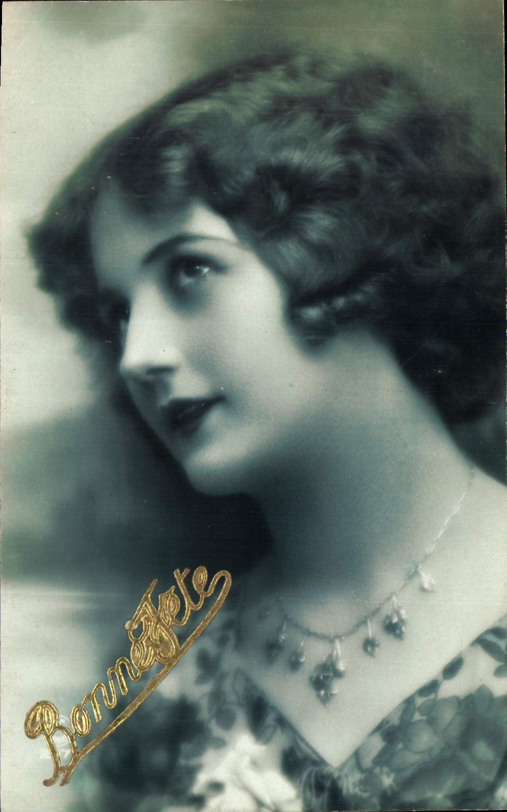 CPA Bonne Fete Femme