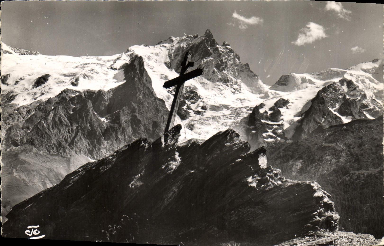 CPA Alpes La Route de Grands col Environs de la Grave vue prise de la route de Chazelet