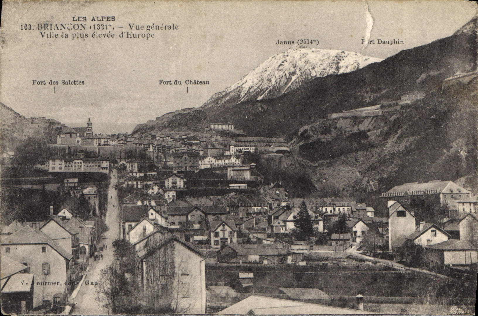 CPA Les Alpes Briancon Vue Generale Ville la plus elevee d'Europe 